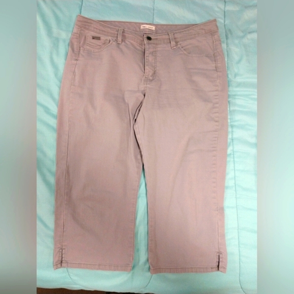 Women's Lee size 12 Capri - Picture 1 of 3
